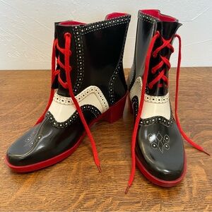 LOLA RAMONA WHIMSIGOTH GOTH STEAMPUNK WINGTIP HARLEQUIN RUBBER HEELED RAIN BOOTS
